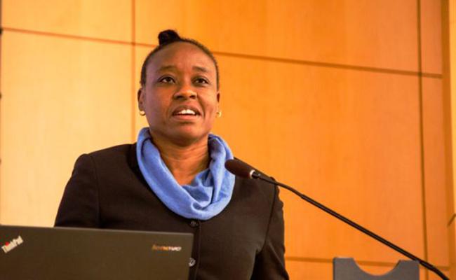 Iruka Okeke, Professor of Pharmaceutical Microbiology at the University of Ibadan, Nigeria, speaks on global health partnerships at the UW in February 2017