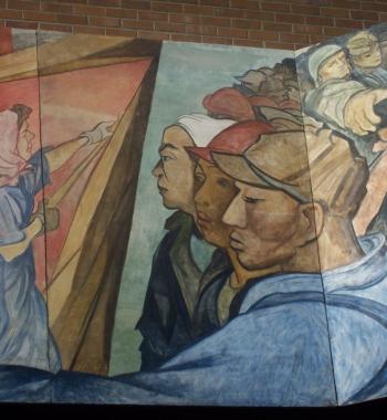 Detail from the “Struggle Against Racial Discrimination,” painted by Pablo O’Higgins in 1945 for the Ship Scalers Union hall. Photo: Oscar Rosales Castañeda.