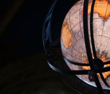 Illuminated globe